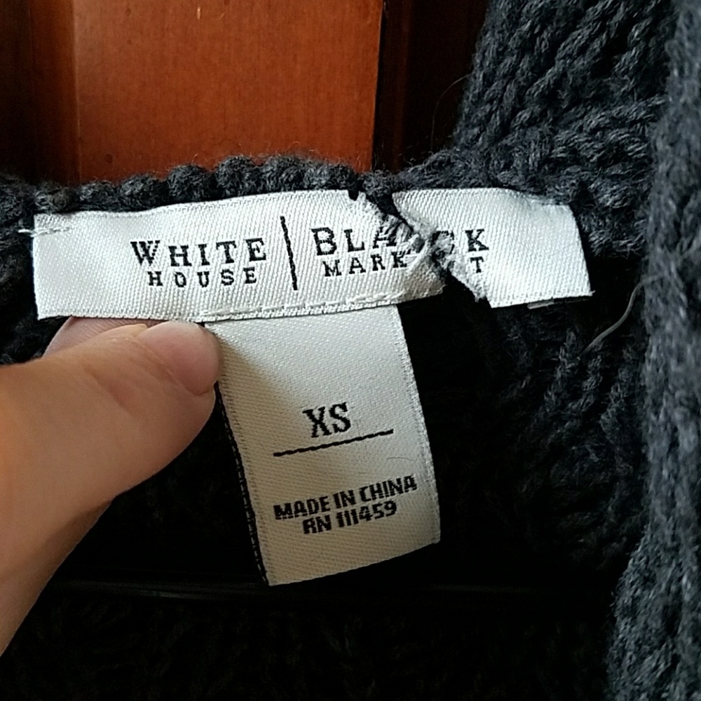 Long gray comfy sweater - Picture 3 of 8